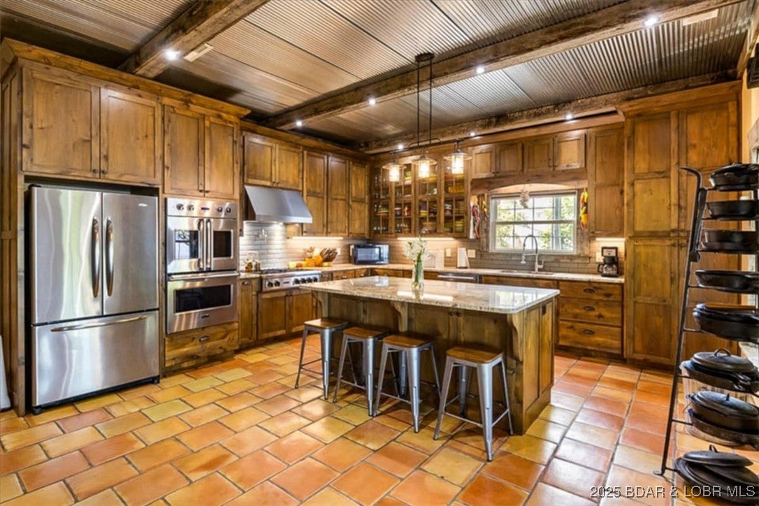 Sunrise Beach, Missouri, 65079, United States, 3 Bedrooms Bedrooms, ,2 BathroomsBathrooms,Residential,Active,1903229