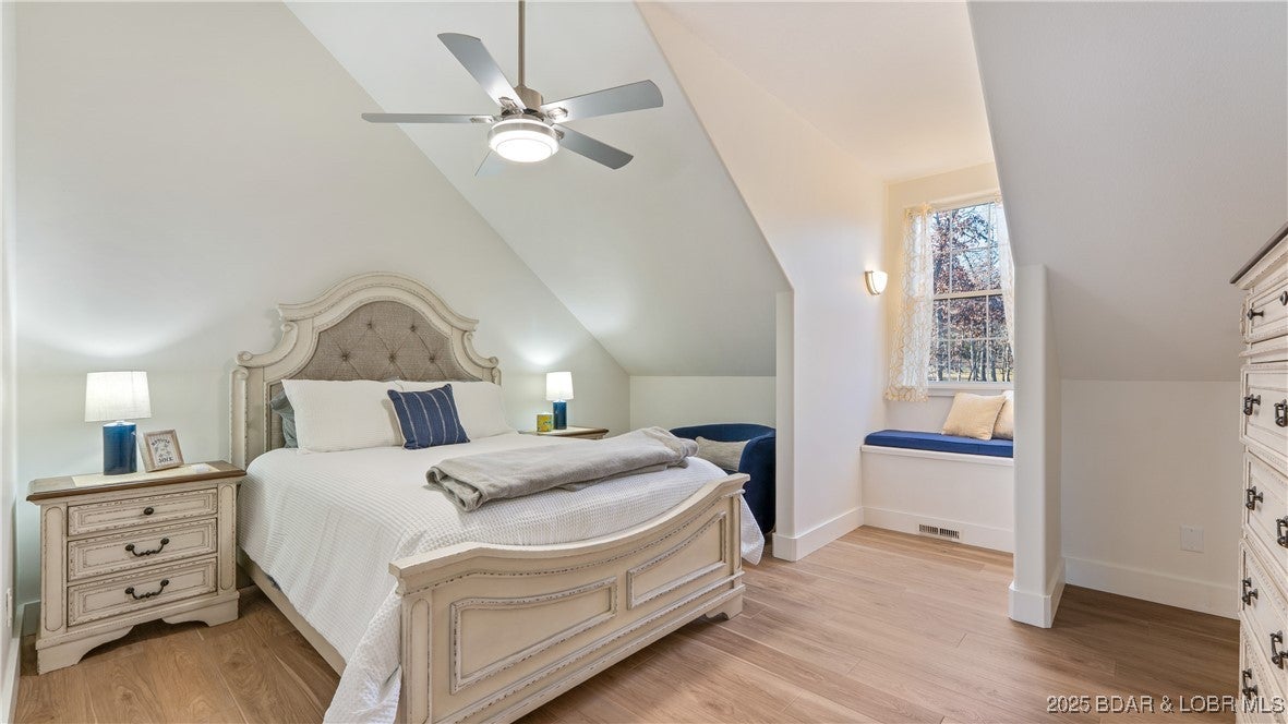 Roach, Missouri, 65787, United States, 8 Bedrooms Bedrooms, ,5 BathroomsBathrooms,Residential,Active,2007100