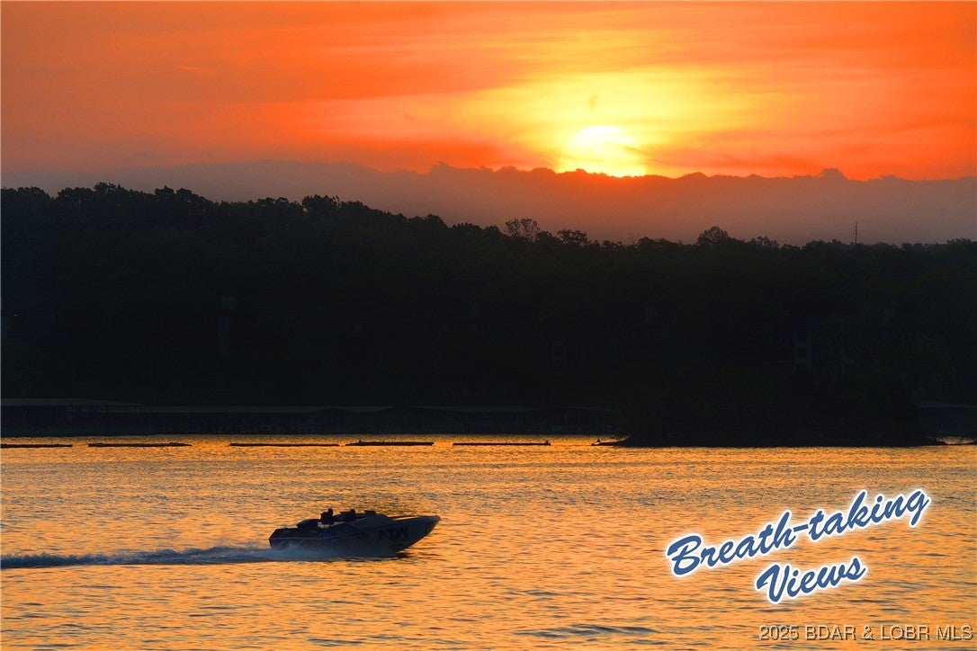 Porto Cima, Missouri, 65079, United States, 5 Bedrooms Bedrooms, ,6 BathroomsBathrooms,Residential,Active,1989748