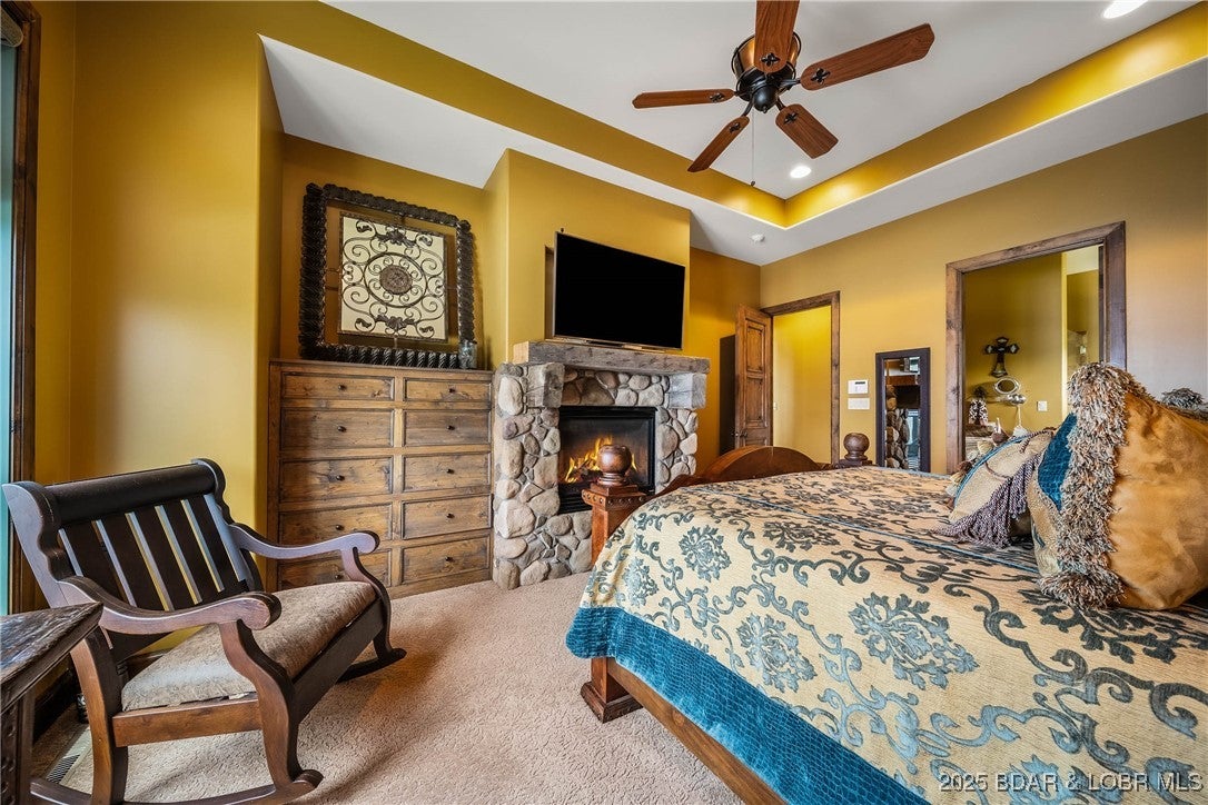 Villages, Missouri, 65079, United States, 5 Bedrooms Bedrooms, ,7 BathroomsBathrooms,Residential,Active,1964268