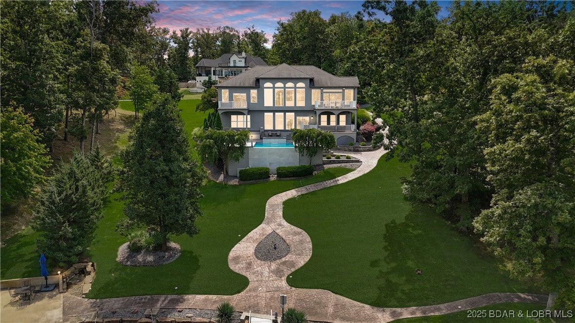Porto Cima, Missouri, 65079, United States, 4 Bedrooms Bedrooms, ,4 BathroomsBathrooms,Residential,Active,1943787