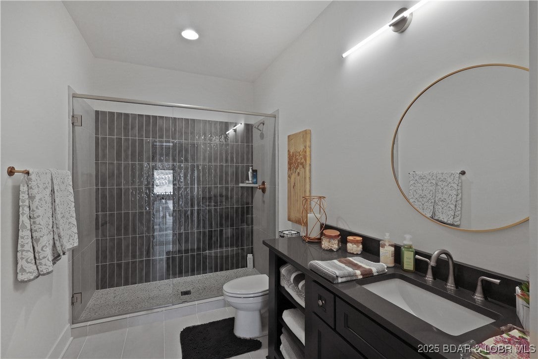 Porto Cima, Missouri, 65079, United States, 6 Bedrooms Bedrooms, ,5 BathroomsBathrooms,Residential,Active,1960144