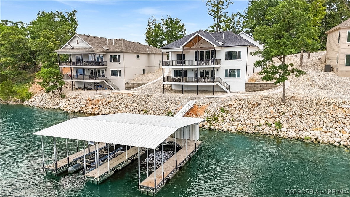 Sunrise Beach, Missouri, 65079, United States, 4 Bedrooms Bedrooms, ,4 BathroomsBathrooms,Residential,Active,1929412