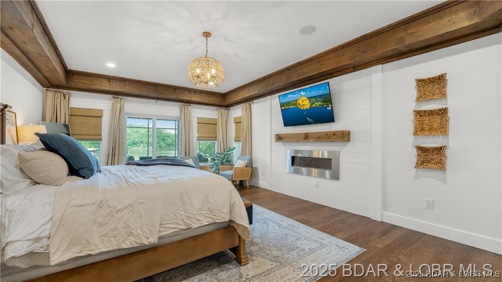 Camdenton, Missouri, 65020, United States, 7 Bedrooms Bedrooms, ,6 BathroomsBathrooms,Residential,Active,1876843