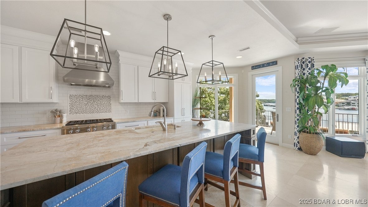 Sunrise Beach, Missouri, 65079, United States, 5 Bedrooms Bedrooms, ,5 BathroomsBathrooms,Residential,Active,1929435