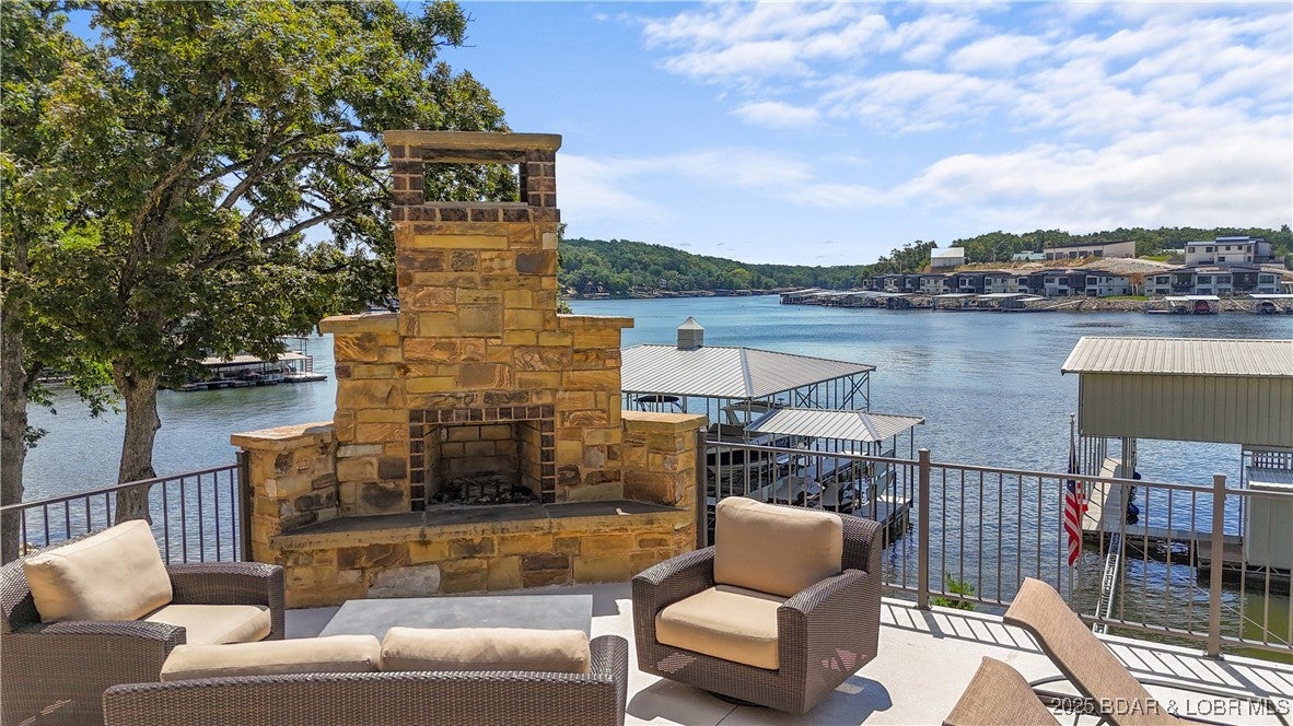 Sunrise Beach, Missouri, 65079, United States, 5 Bedrooms Bedrooms, ,5 BathroomsBathrooms,Residential,Active,1929435