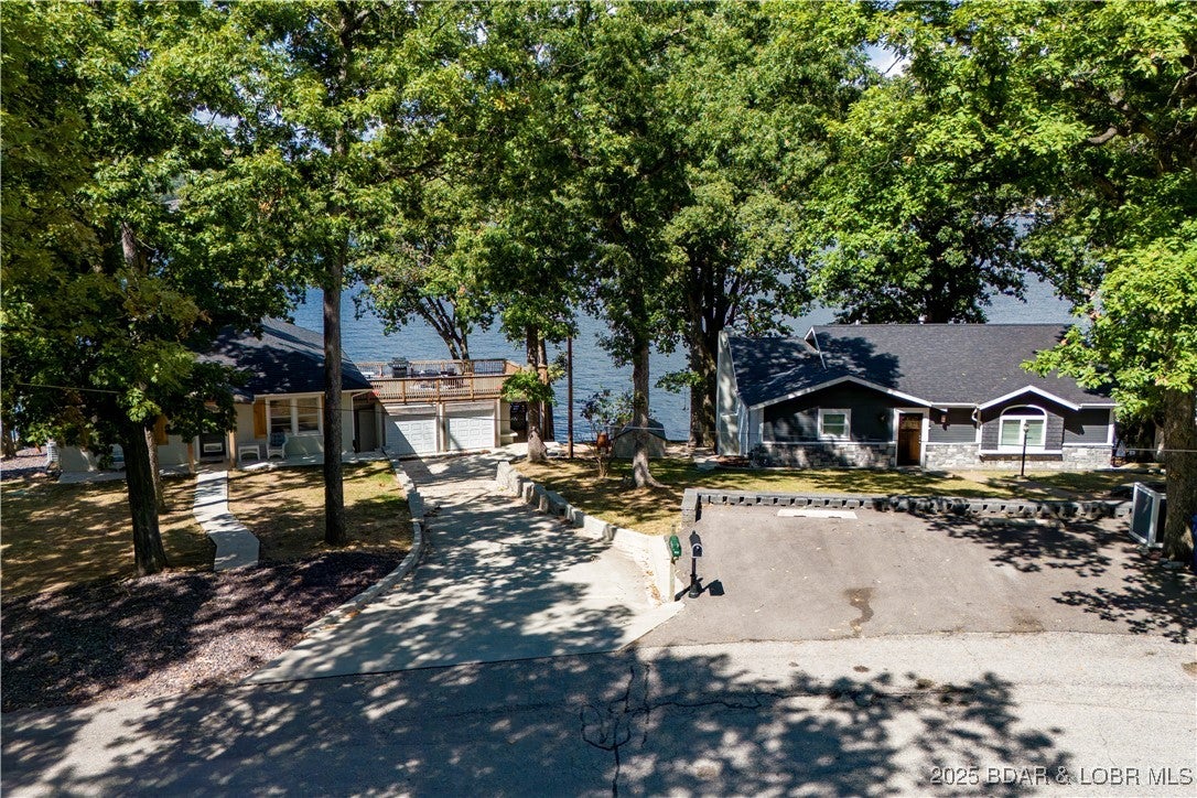 Sunrise Beach, Missouri, 65079, United States, 9 Bedrooms Bedrooms, ,7 BathroomsBathrooms,Residential,Active,1898212