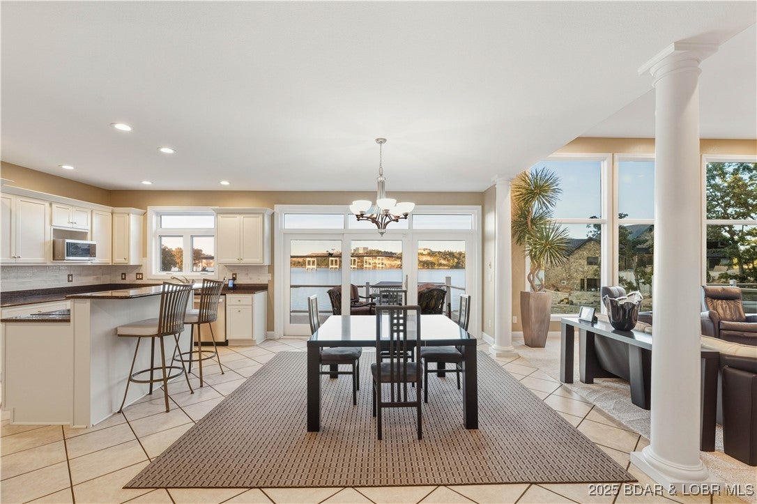 Porto Cima, Missouri, 65079, United States, 5 Bedrooms Bedrooms, ,4 BathroomsBathrooms,Residential,Active,1973370