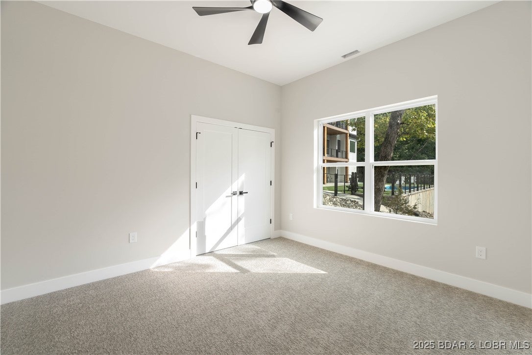 Sunrise Beach, Missouri, 65065, United States, 6 Bedrooms Bedrooms, ,6 BathroomsBathrooms,Residential,Active,1929710