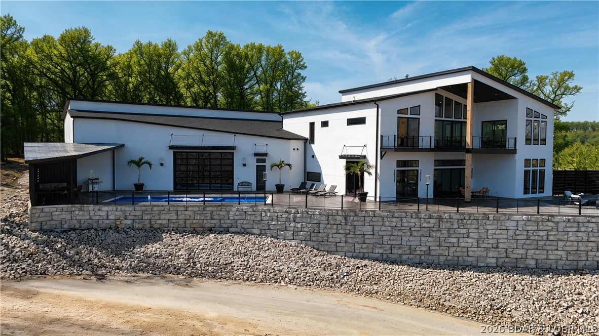 Sunrise Beach, Missouri, 65079, United States, 5 Bedrooms Bedrooms, ,4 BathroomsBathrooms,Residential,Active,2025216