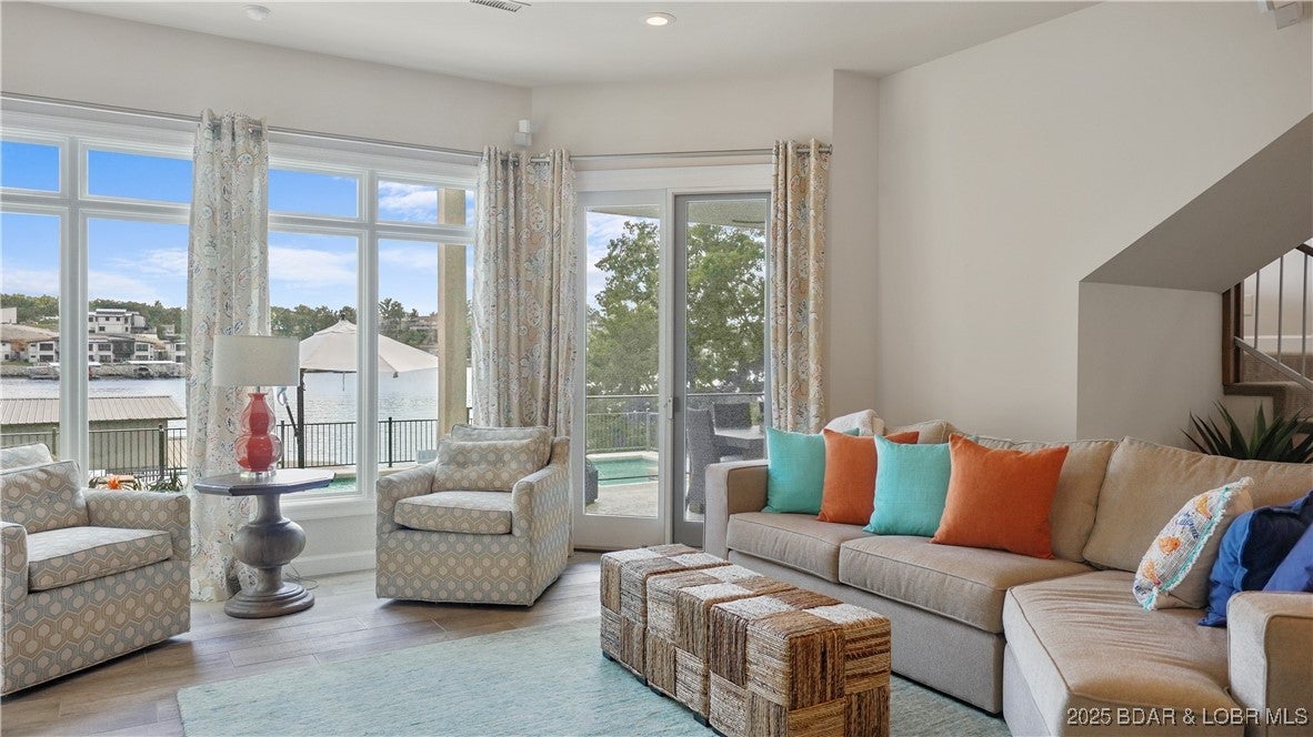 Sunrise Beach, Missouri, 65079, United States, 5 Bedrooms Bedrooms, ,5 BathroomsBathrooms,Residential,Active,1929435