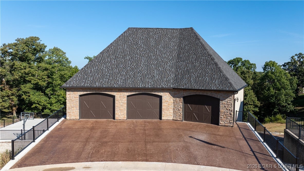 Osage Beach, Missouri, 65065, United States, 8 Bedrooms Bedrooms, ,8 BathroomsBathrooms,Residential,Active,2012239