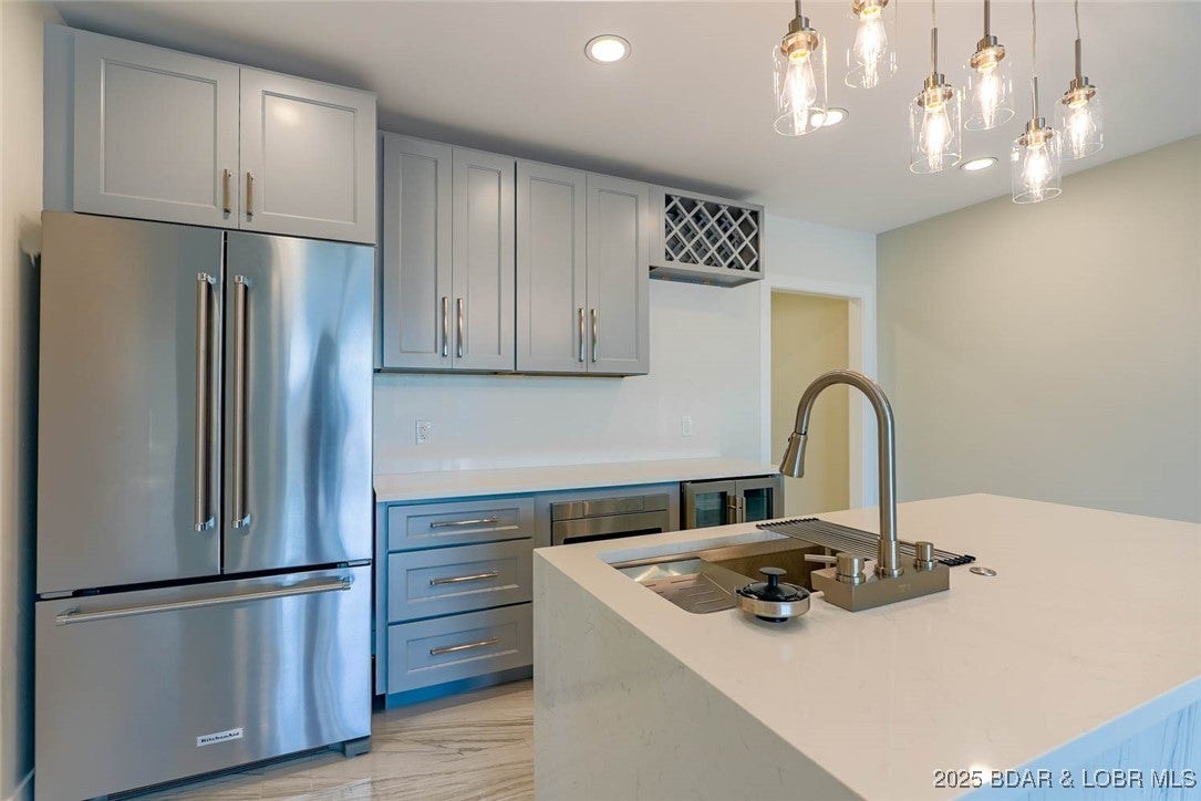 Sunrise Beach, Missouri, 65079, United States, 6 Bedrooms Bedrooms, ,7 BathroomsBathrooms,Residential,Active,1968091