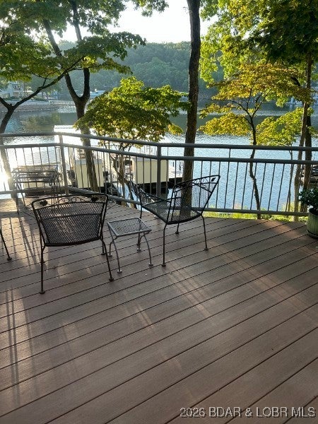 Lake Ozark, Missouri, 65049, United States, 5 Bedrooms Bedrooms, ,6 BathroomsBathrooms,Residential,Active,2009424