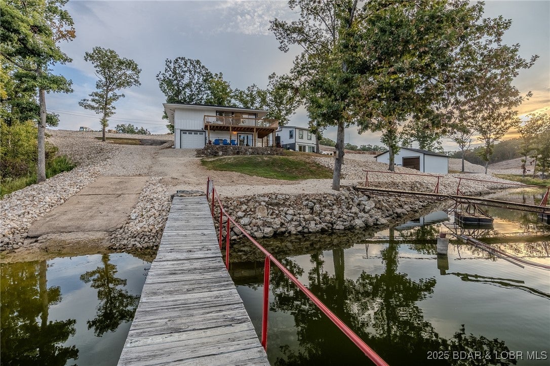 Gravois Mills, Missouri, 65037, United States, 3 Bedrooms Bedrooms, ,3 BathroomsBathrooms,Residential,Active,1945462