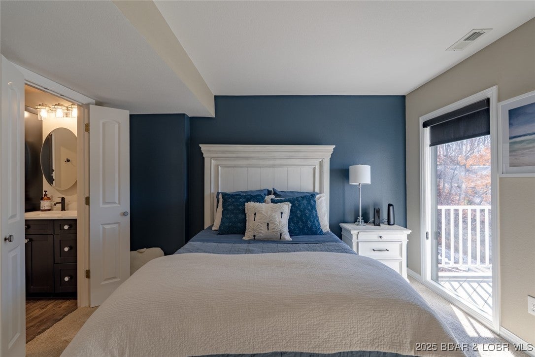 Four Seasons, Missouri, 65049, United States, 5 Bedrooms Bedrooms, ,4 BathroomsBathrooms,Residential,Active,2008696