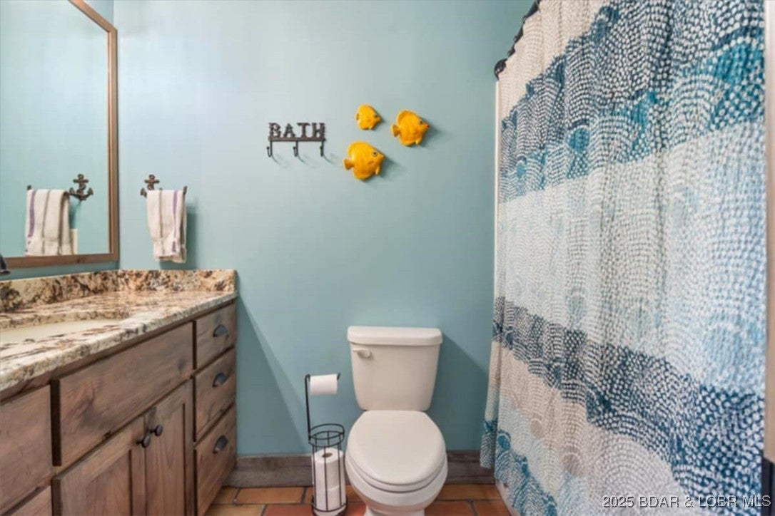 Sunrise Beach, Missouri, 65079, United States, 3 Bedrooms Bedrooms, ,2 BathroomsBathrooms,Residential,Active,1903229