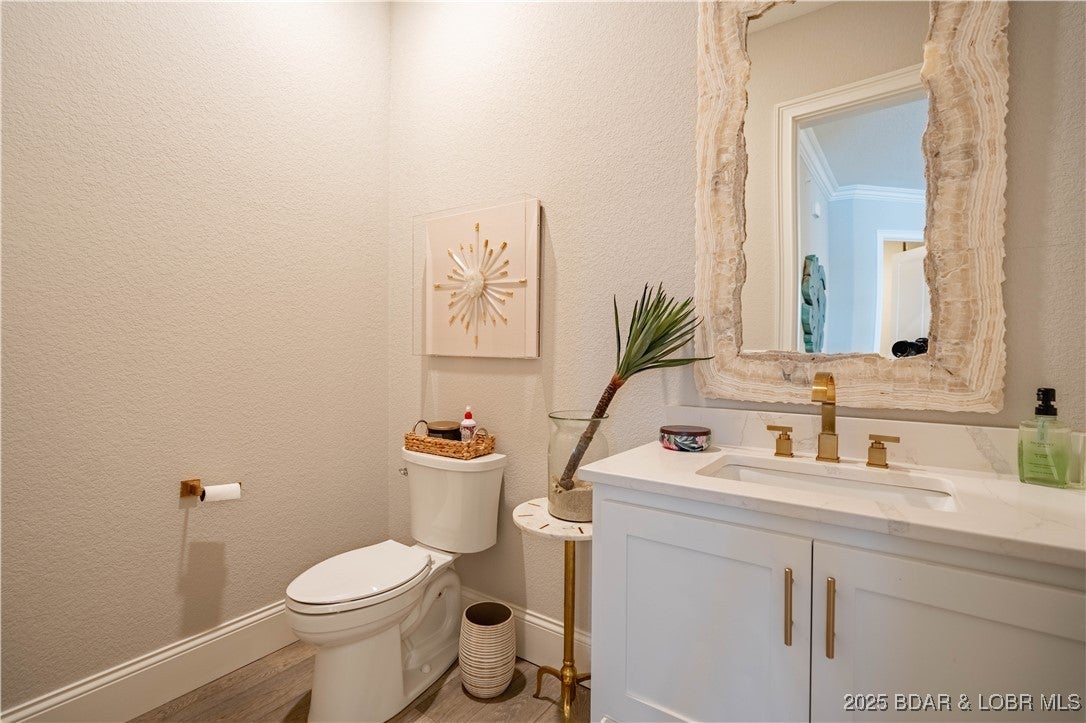 Osage Beach, Missouri, 65065, United States, 4 Bedrooms Bedrooms, ,5 BathroomsBathrooms,Residential,Active,1823963