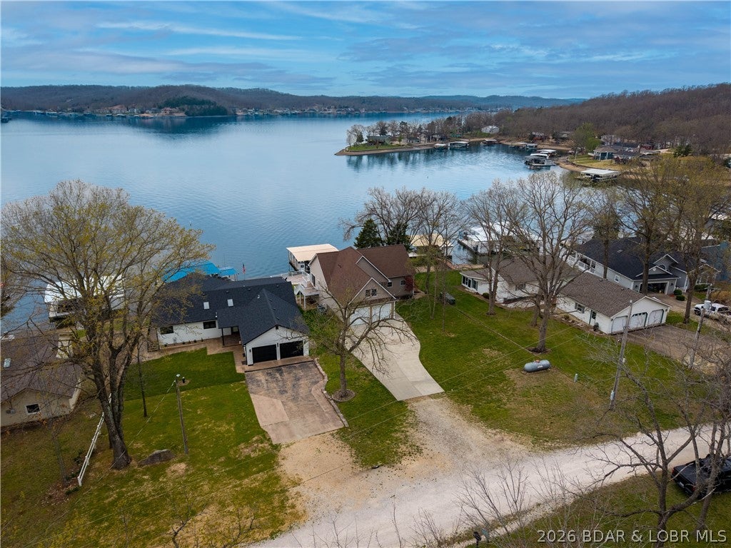 Gravois Mills, Missouri, 65037, United States, 5 Bedrooms Bedrooms, ,3 BathroomsBathrooms,Residential,Active,2032925