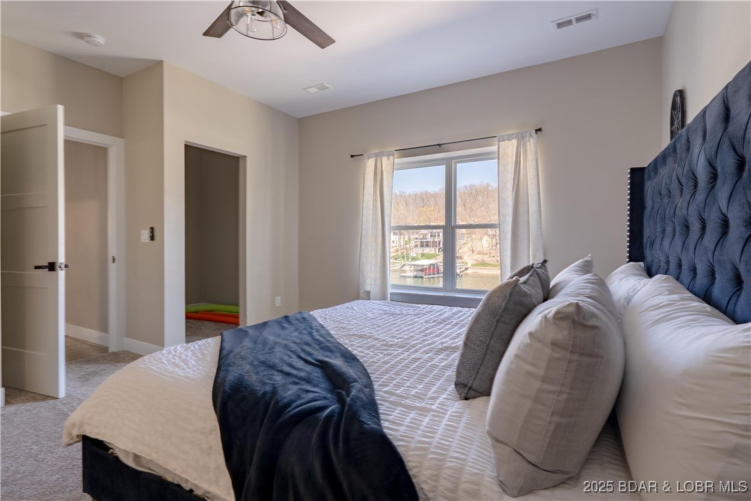 Sunrise Beach, Missouri, 65079, United States, ,5 BathroomsBathrooms,Residential,Active,1764512