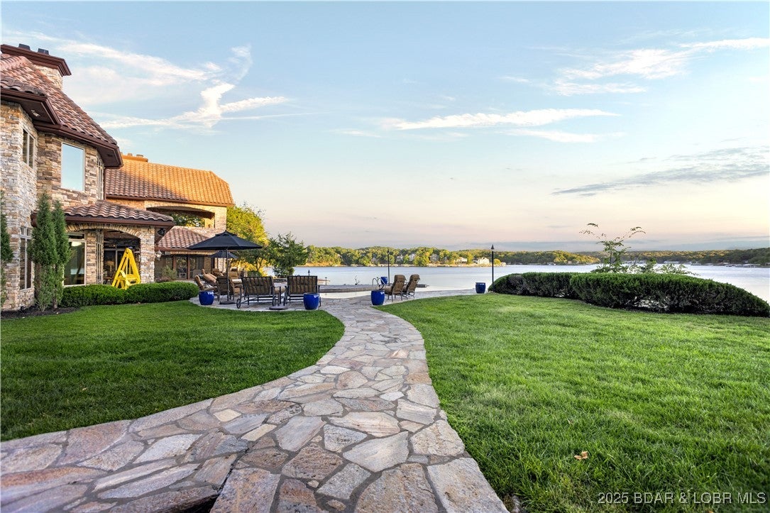 Sunrise Beach, Missouri, 65079, United States, 18 Bedrooms Bedrooms, ,19 BathroomsBathrooms,Residential,Active,1944266