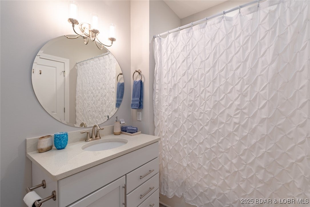 Sunrise Beach, Missouri, 65079, United States, 4 Bedrooms Bedrooms, ,5 BathroomsBathrooms,Residential,Active,2008284