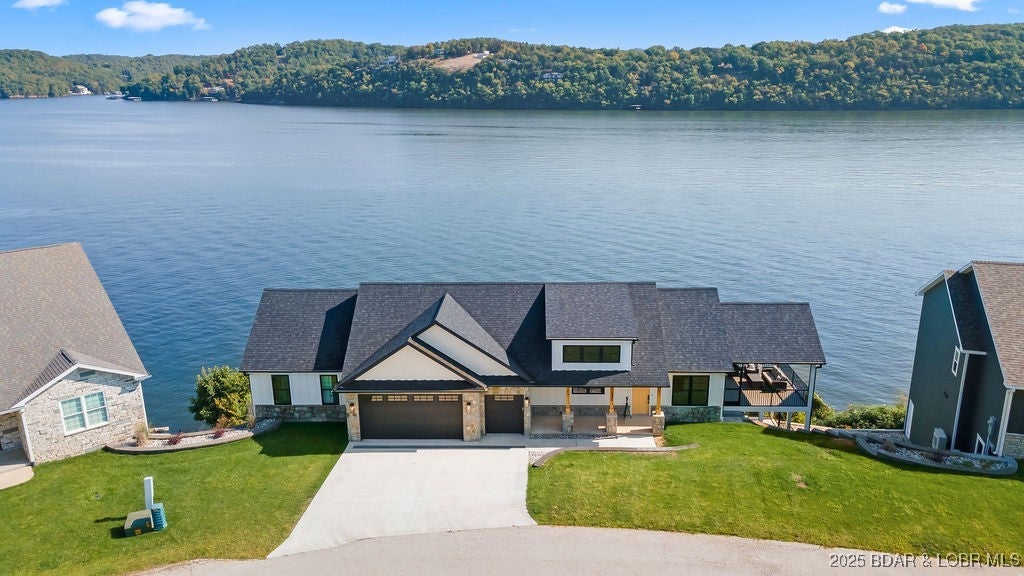 Camdenton, Missouri, 65020, United States, 4 Bedrooms Bedrooms, ,4 BathroomsBathrooms,Residential,Active,1945094