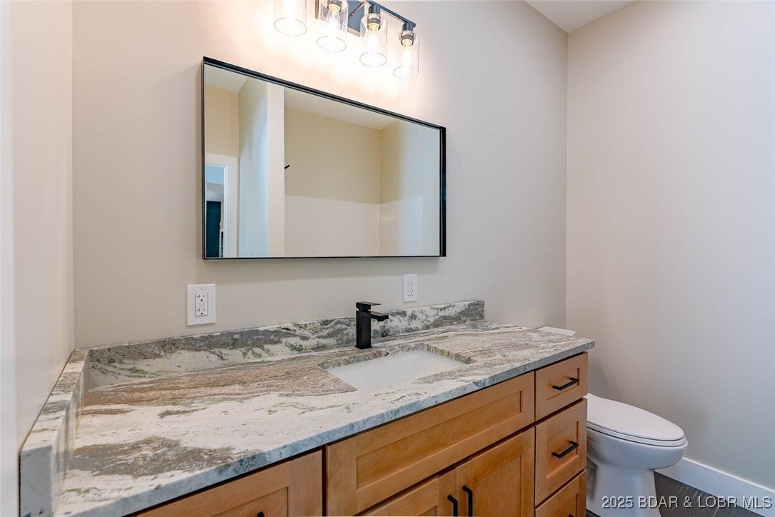 Sunrise Beach, Missouri, 65079, United States, 6 Bedrooms Bedrooms, ,7 BathroomsBathrooms,Residential,Active,1968091