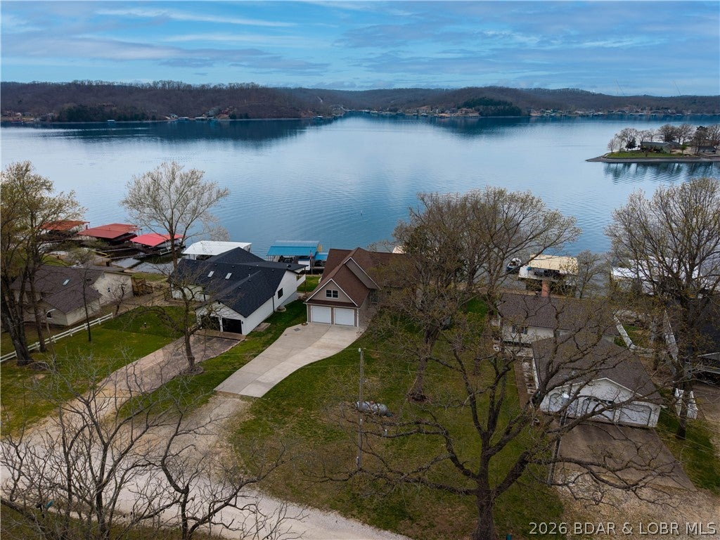 Gravois Mills, Missouri, 65037, United States, 5 Bedrooms Bedrooms, ,3 BathroomsBathrooms,Residential,Active,2032925