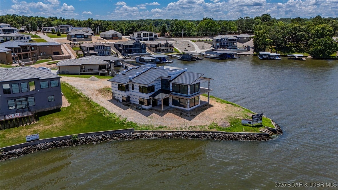 Osage Beach, Missouri, 65065, United States, ,10 BathroomsBathrooms,Residential,Active,1711561