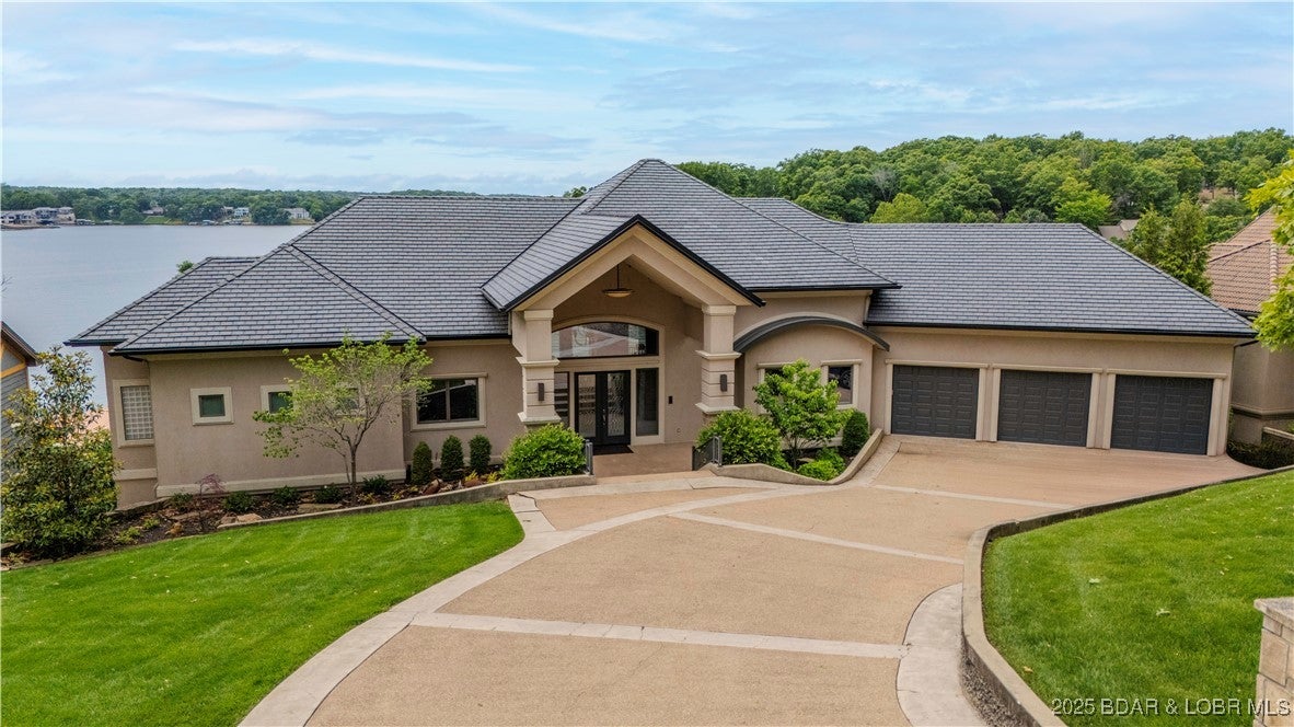 Sunrise Beach, Missouri, 65079, United States, 6 Bedrooms Bedrooms, ,8 BathroomsBathrooms,Residential,Pending,1943776