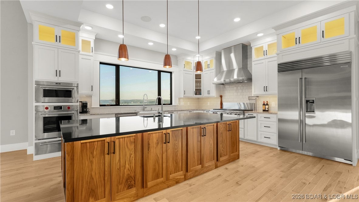 Osage Beach, Missouri, 65065, United States, 4 Bedrooms Bedrooms, ,5 BathroomsBathrooms,Residential,Active,2008724