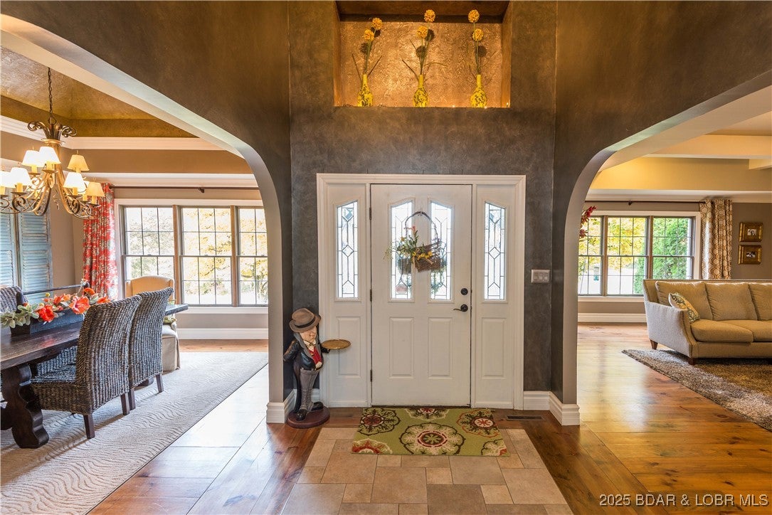 Jefferson City, Missouri, 65109, United States, 4 Bedrooms Bedrooms, ,4 BathroomsBathrooms,Residential,Active,1990045