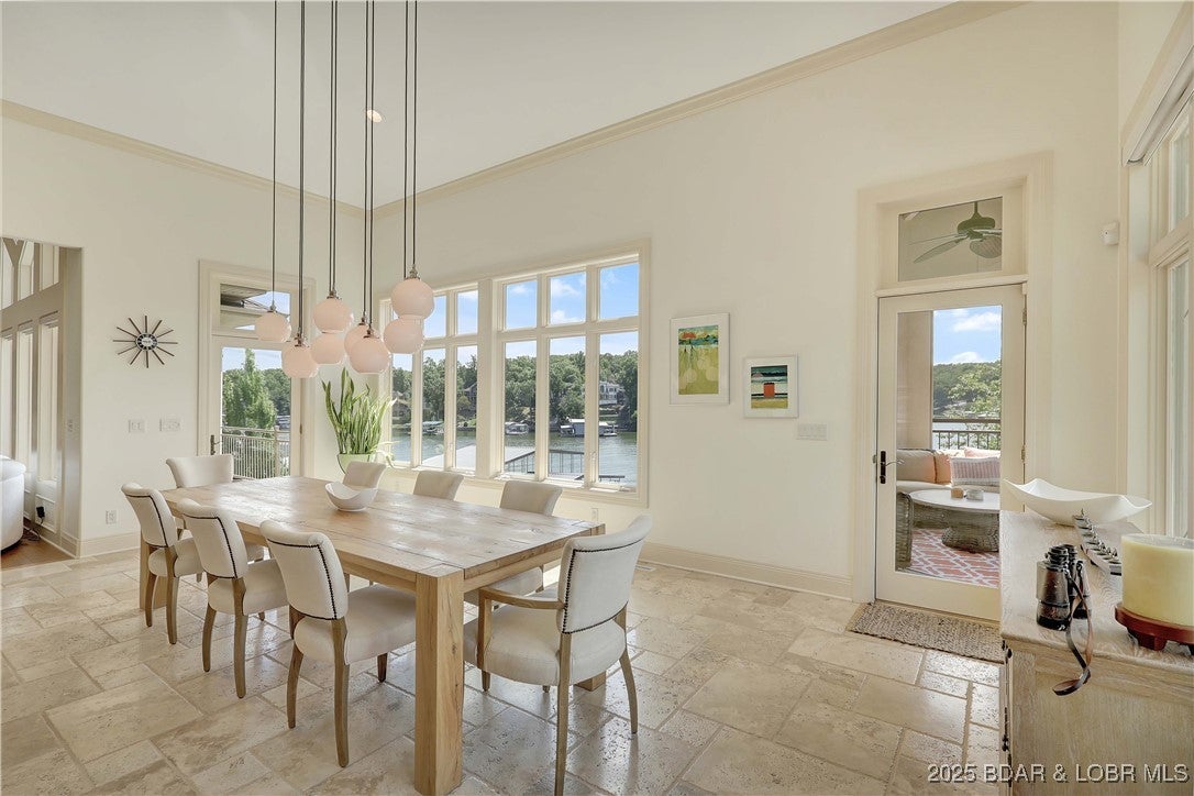 Porto Cima, Missouri, 65079, United States, 7 Bedrooms Bedrooms, ,7 BathroomsBathrooms,Residential,Active,1922532