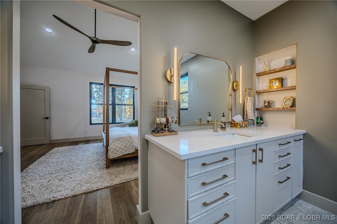 Linn Creek, Missouri, 65052, United States, 6 Bedrooms Bedrooms, ,5 BathroomsBathrooms,Residential,Active,1989796