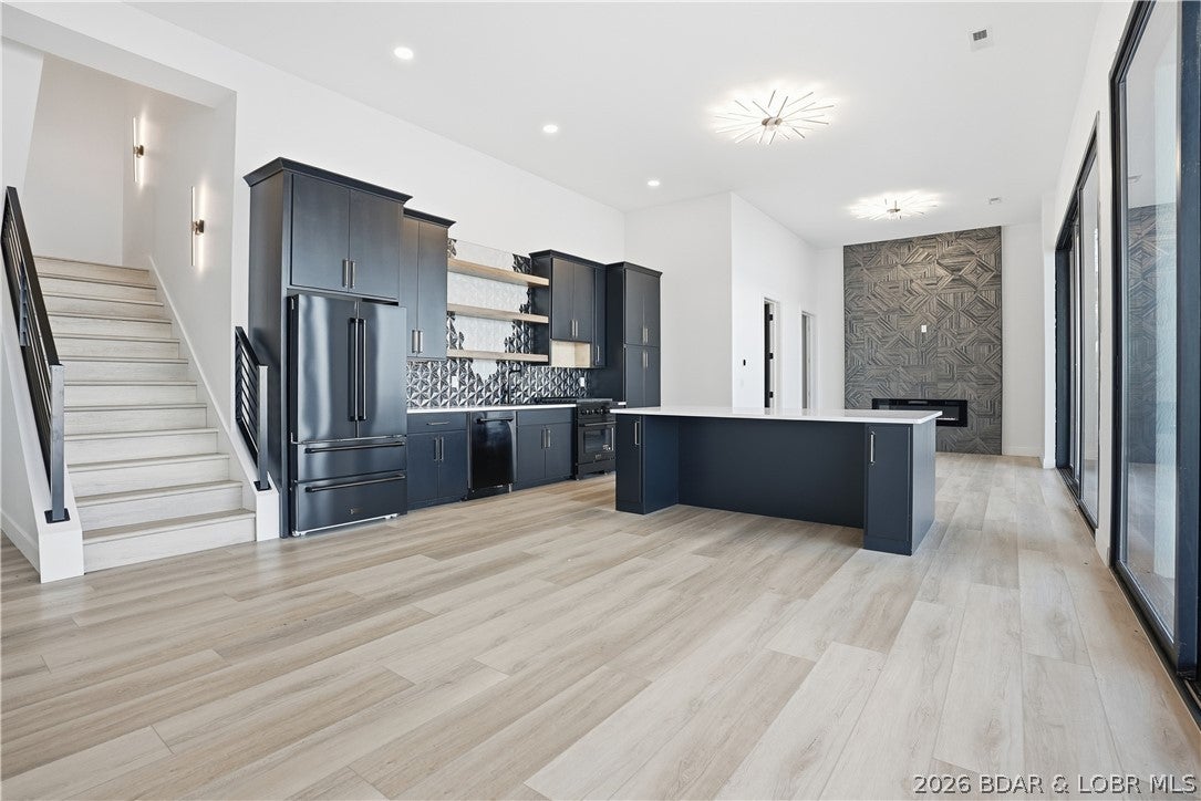 Porto Cima, Missouri, 65079, United States, 6 Bedrooms Bedrooms, ,9 BathroomsBathrooms,Residential,Active,2017446