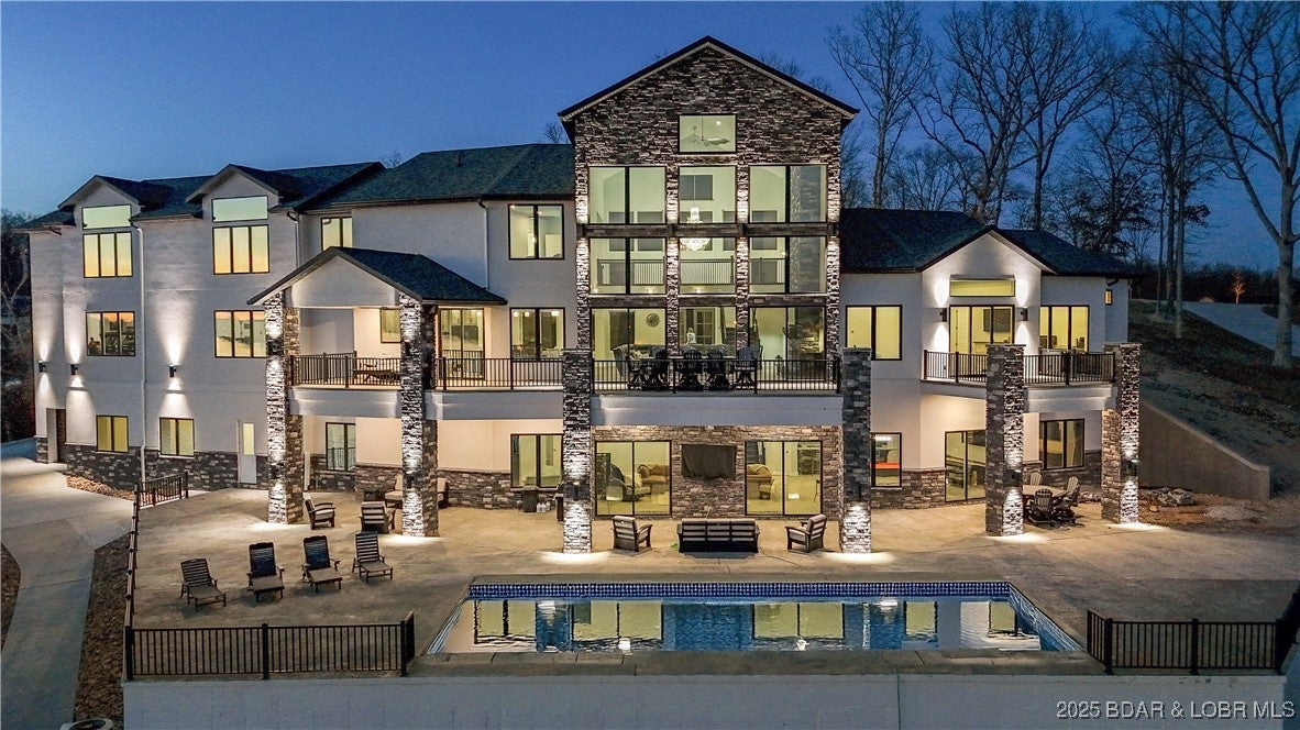 Sunrise Beach, Missouri, 65079, United States, 8 Bedrooms Bedrooms, ,10 BathroomsBathrooms,Residential,Active,1964490