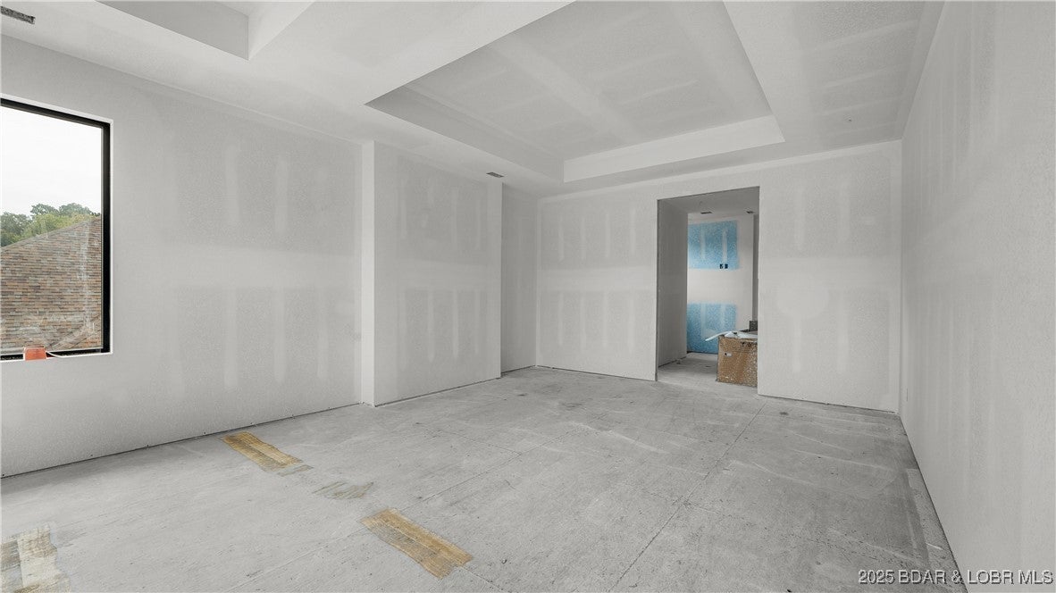 Osage Beach, Missouri, 65065, United States, 6 Bedrooms Bedrooms, ,9 BathroomsBathrooms,Residential,Active,1964478