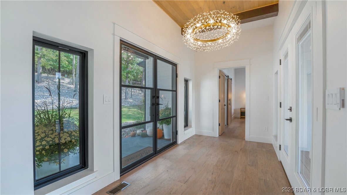 Porto Cima, Missouri, 65079, United States, 6 Bedrooms Bedrooms, ,6 BathroomsBathrooms,Residential,Active,1894189