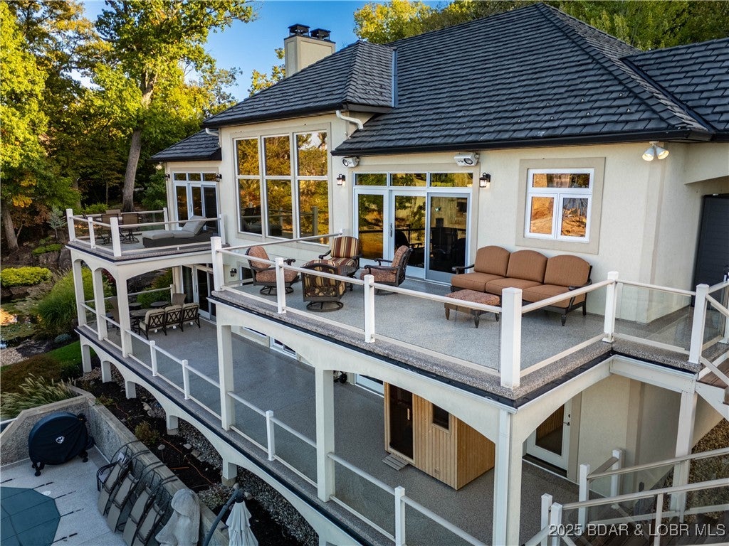 Porto Cima, Missouri, 65079, United States, 5 Bedrooms Bedrooms, ,4 BathroomsBathrooms,Residential,Active,1973370