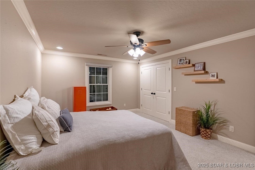 Lake Ozark, Missouri, 65049, United States, 5 Bedrooms Bedrooms, ,5 BathroomsBathrooms,Residential,Active,1990646