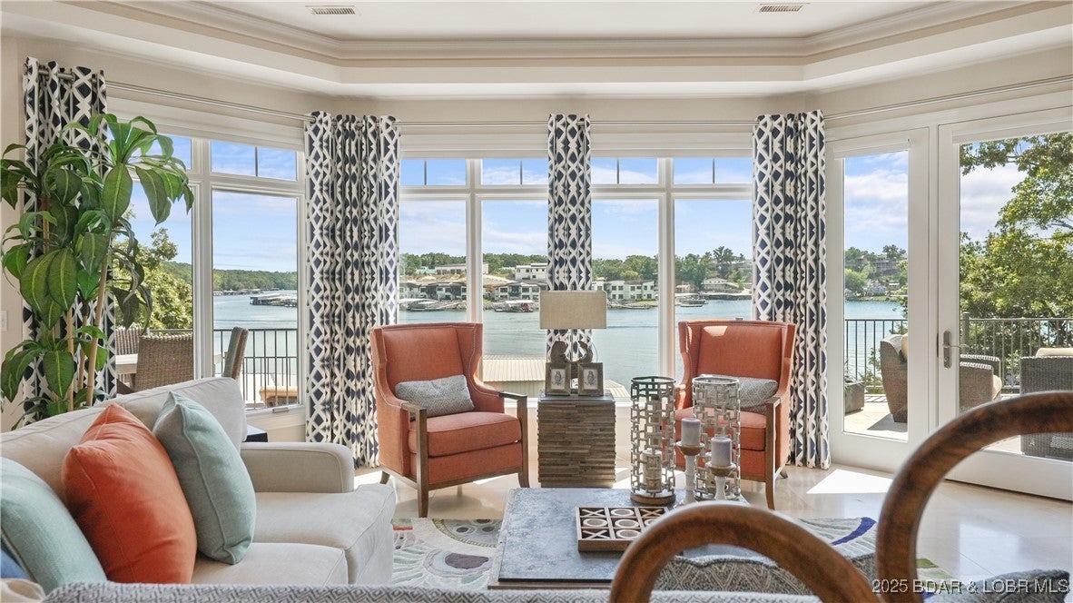 Sunrise Beach, Missouri, 65079, United States, 5 Bedrooms Bedrooms, ,5 BathroomsBathrooms,Residential,Active,1929435