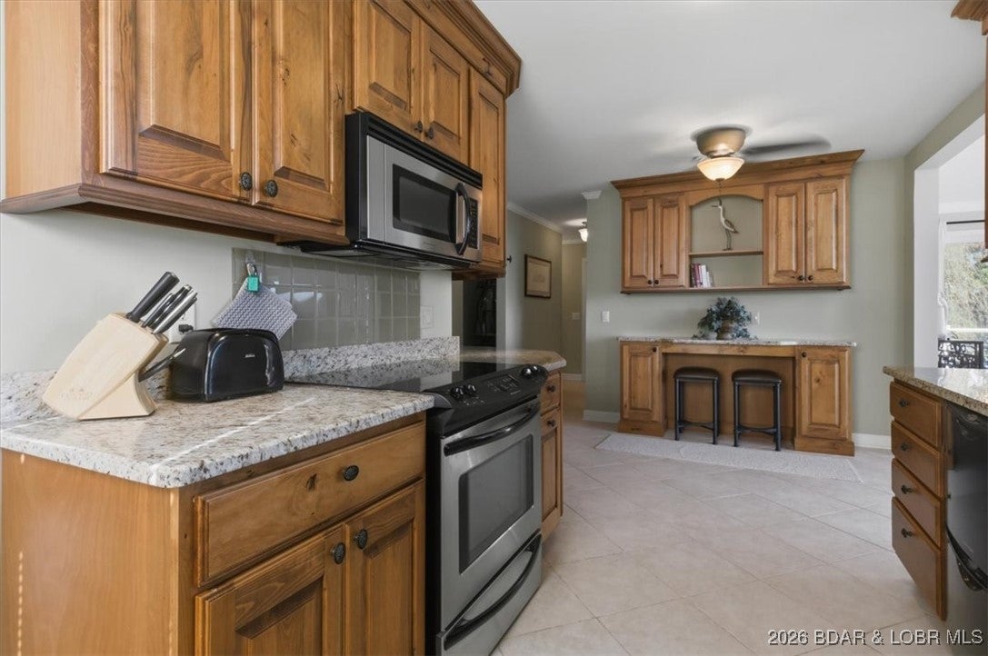 Osage Beach, Missouri, 65065, United States, 5 Bedrooms Bedrooms, ,3 BathroomsBathrooms,Residential,Active,2008728