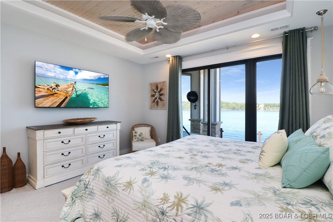 Lake Ozark, Missouri, 65049, United States, ,5 BathroomsBathrooms,Residential,Active,1734496