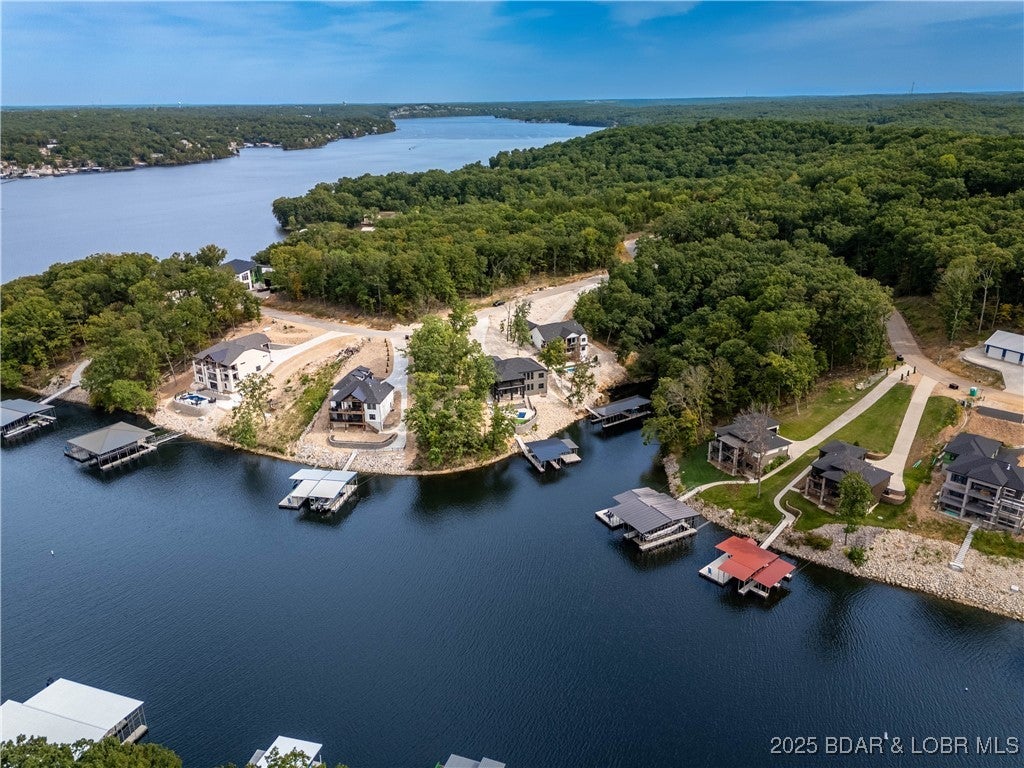 Sunrise Beach, Missouri, 65065, United States, 6 Bedrooms Bedrooms, ,6 BathroomsBathrooms,Residential,Active,1929710