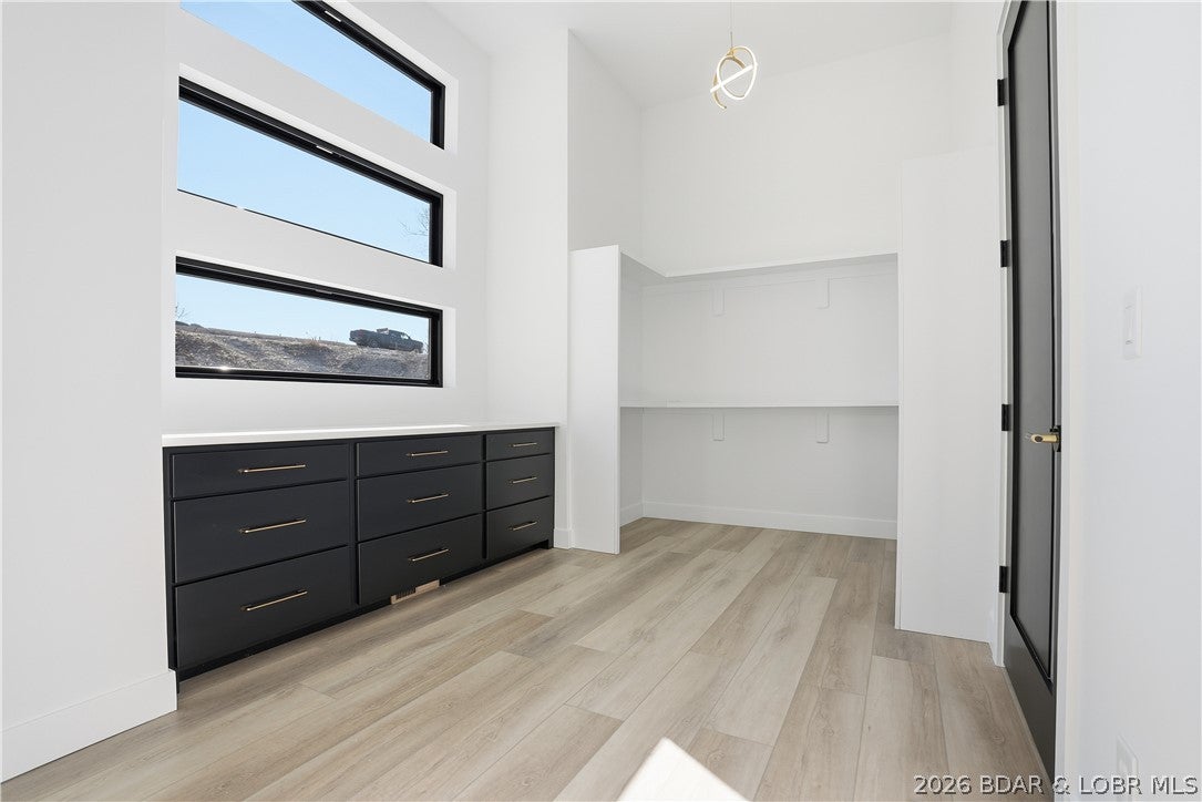 Porto Cima, Missouri, 65079, United States, 6 Bedrooms Bedrooms, ,9 BathroomsBathrooms,Residential,Active,2017446