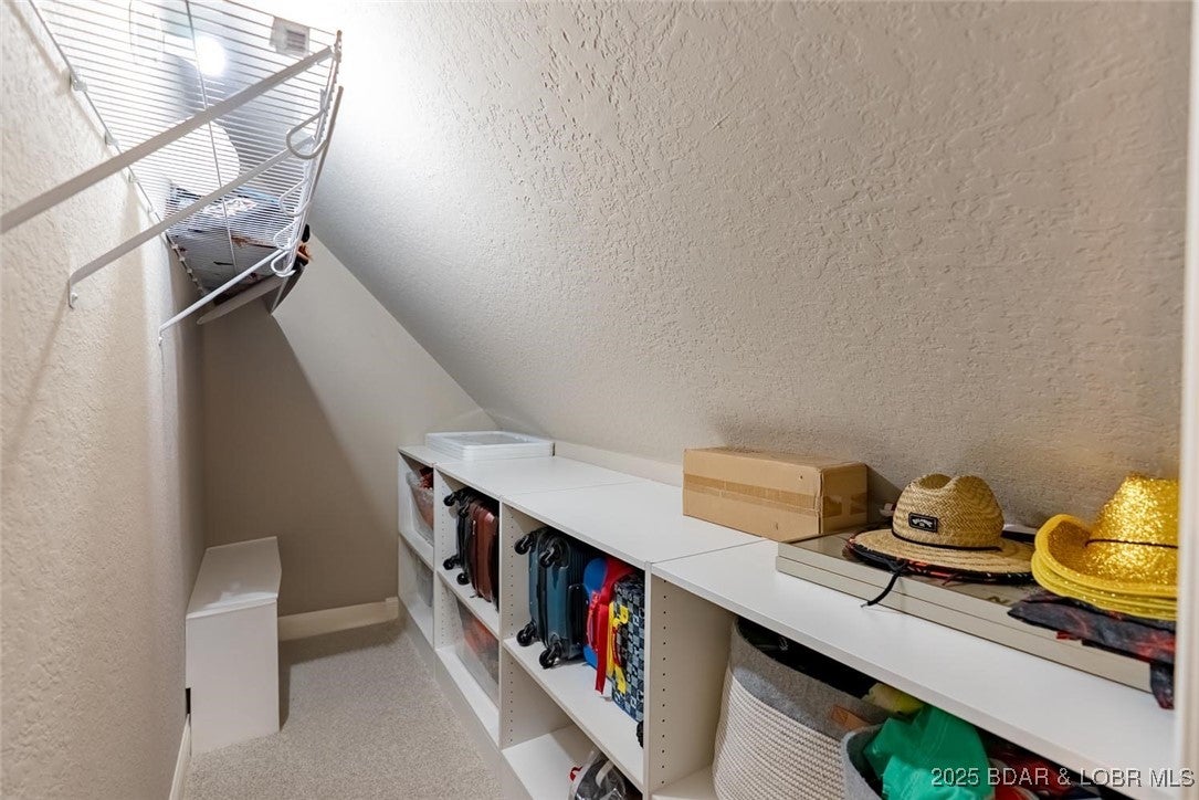 Lake Ozark, Missouri, 65049, United States, 5 Bedrooms Bedrooms, ,5 BathroomsBathrooms,Residential,Active,1990646