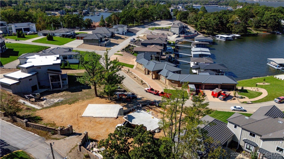 Osage Beach, Missouri, 65065, United States, 4 Bedrooms Bedrooms, ,6 BathroomsBathrooms,Residential,Active,2008268