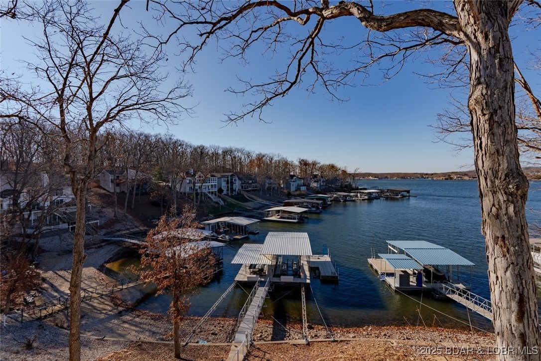 Four Seasons, Missouri, 65049, United States, 5 Bedrooms Bedrooms, ,4 BathroomsBathrooms,Residential,Active,2008696