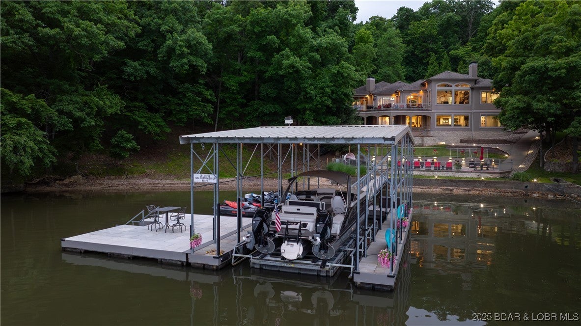 Porto Cima, Missouri, 65079, United States, 5 Bedrooms Bedrooms, ,5 BathroomsBathrooms,Residential,Active,1877782